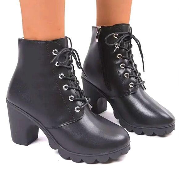 Fleeced lined platform boots, sz 8 - Picture 1 of 5